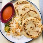 Best 5 Pupusas and Soda in New London, CT