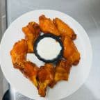 Best 8 Chicken Wings in New London, CT
